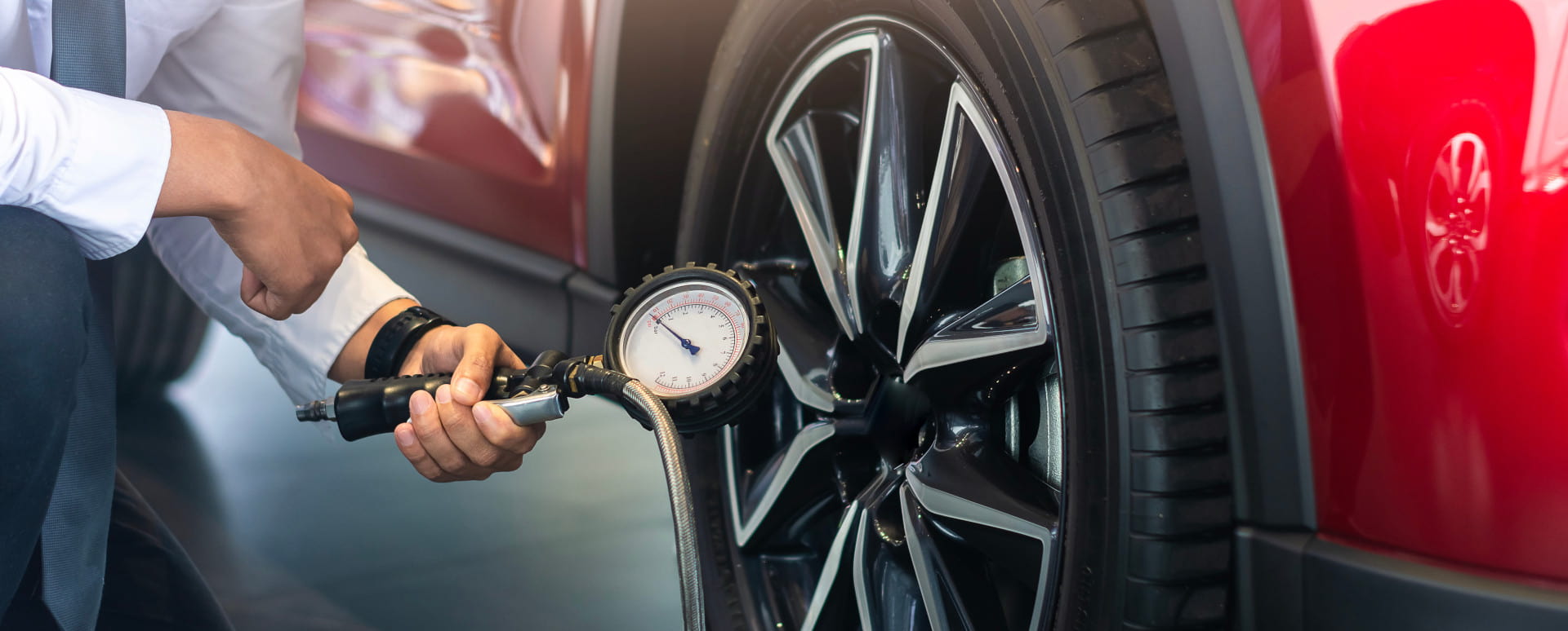 A Simple Guide on Checking and Replacing Your Tires
